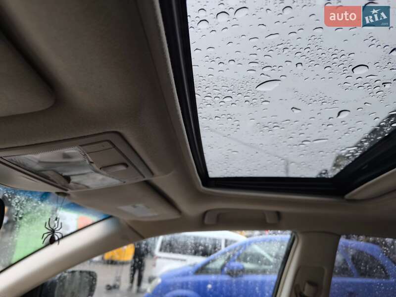 Седан Toyota Avalon 2008 в Киеве