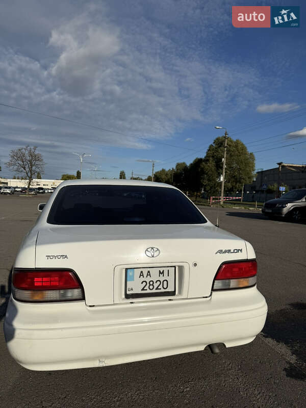 Седан Toyota Avalon 1996 в Киеве фото 8 Седан Toyota Avalon 1996 в Киеве