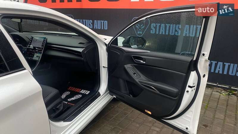 Седан Toyota Avalon 2022 в Виннице