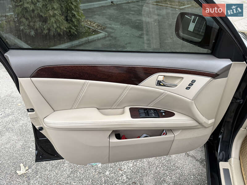 Седан Toyota Avalon 2008 в Борисполі