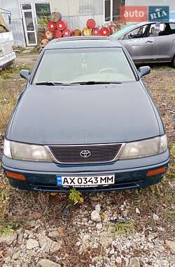 Седан Toyota Avalon 1995 в Харькове