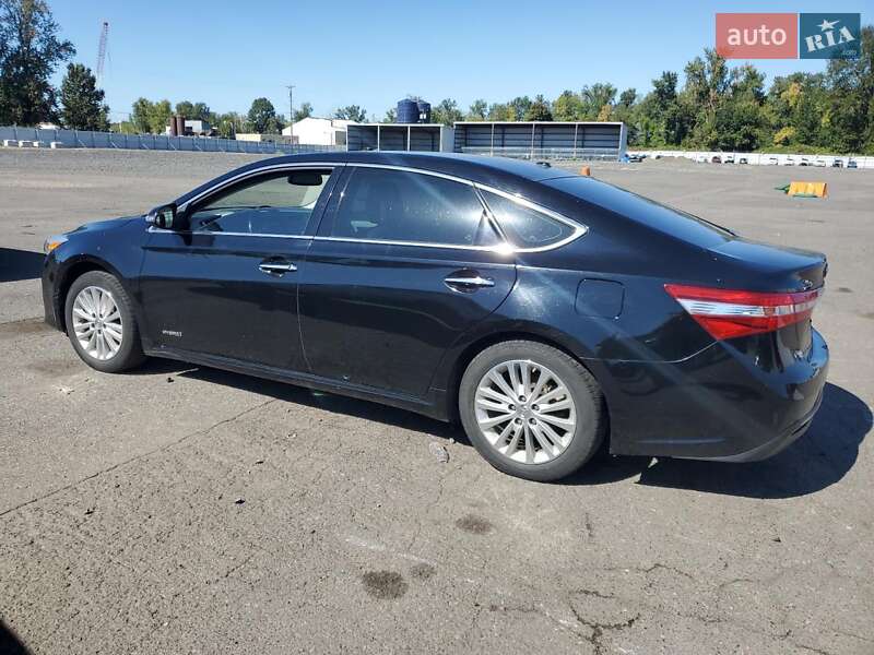 Седан Toyota Avalon 2014 в Львові