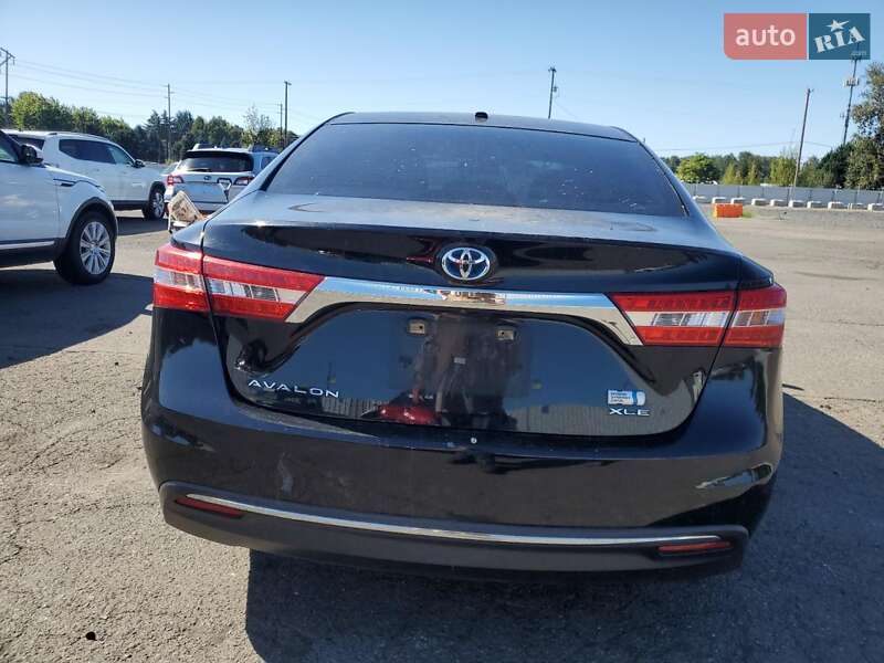 Седан Toyota Avalon 2014 в Львові