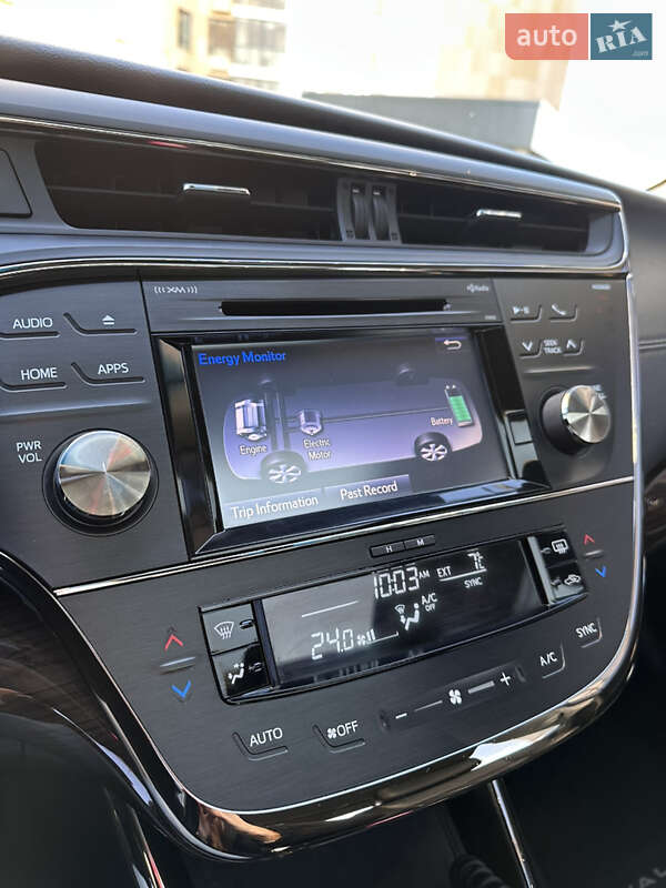 Седан Toyota Avalon 2015 в Луцке