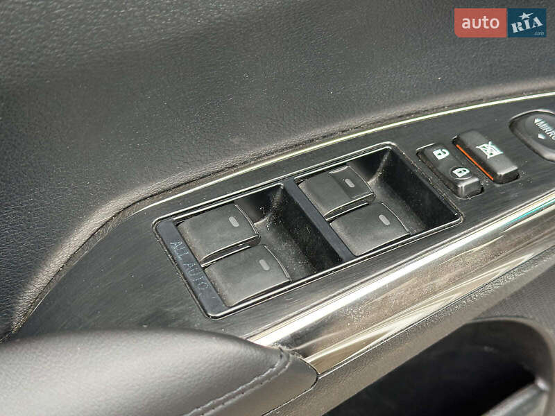 Седан Toyota Avalon 2015 в Одессе фото 13 Седан Toyota Avalon 2015 в Одессе