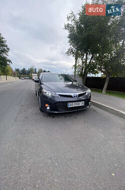 Седан Toyota Avalon 2015 в Гнивани