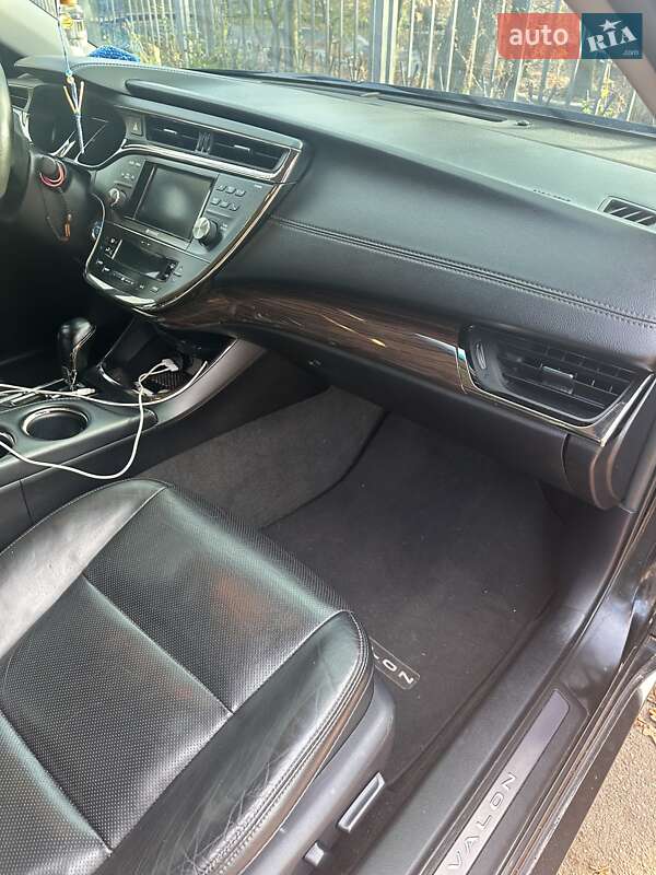 Седан Toyota Avalon 2014 в Києві
