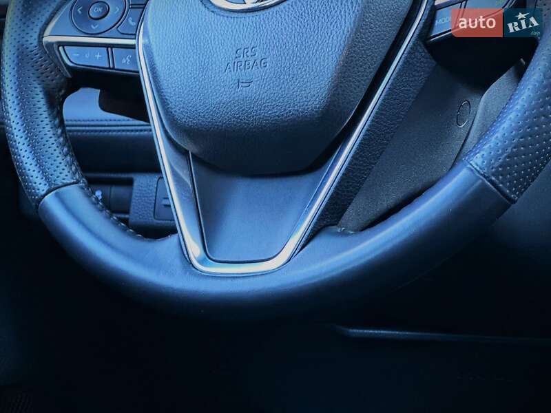 Седан Toyota Avalon 2018 в Києві фото 48 Седан Toyota Avalon 2018 в Києві