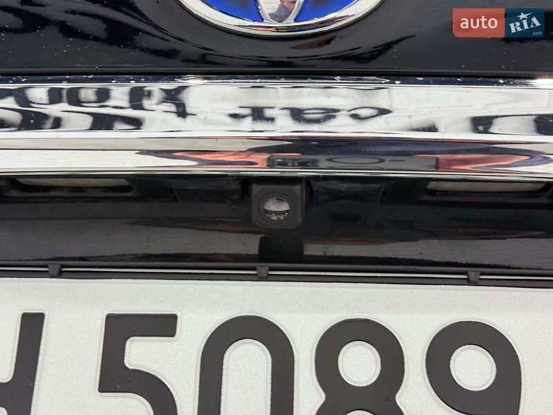 Седан Toyota Avalon 2016 в Одесі фото 25 Седан Toyota Avalon 2016 в Одесі