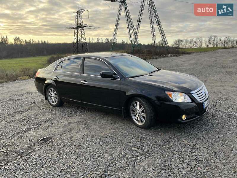 Toyota Avalon 2008