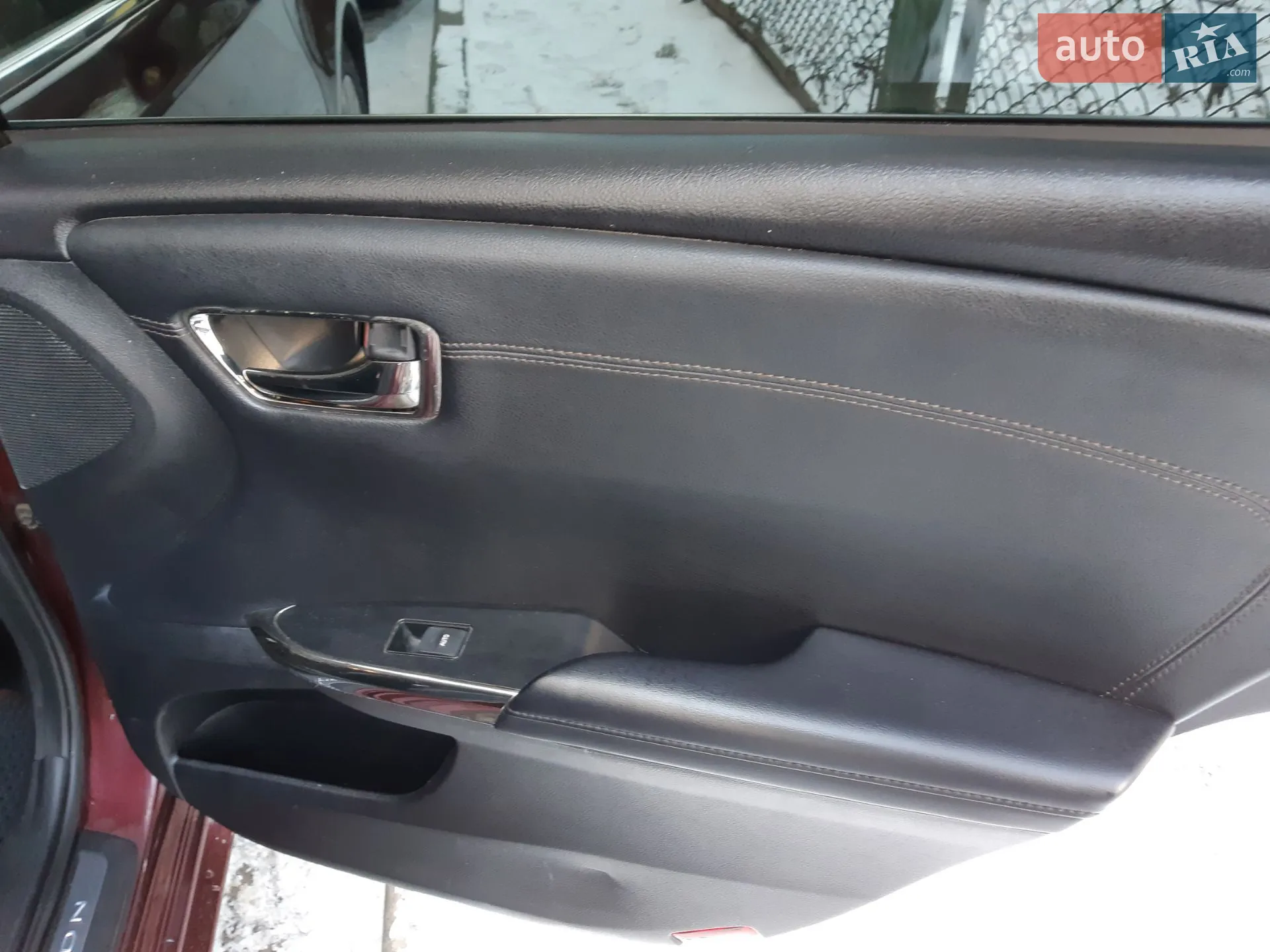 2013 Toyota Avalon - мініатюра 16