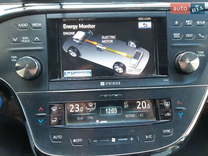 Седан Toyota Avalon 2013 в Киеве