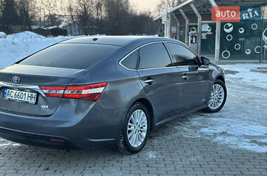Седан Toyota Avalon 2013 в Ивано-Франковске