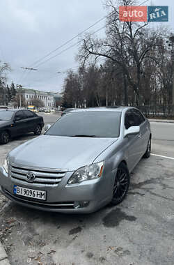 Седан Toyota Avalon 2007 в Полтаве