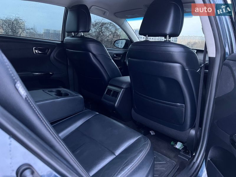 Седан Toyota Avalon 2016 в Киеве