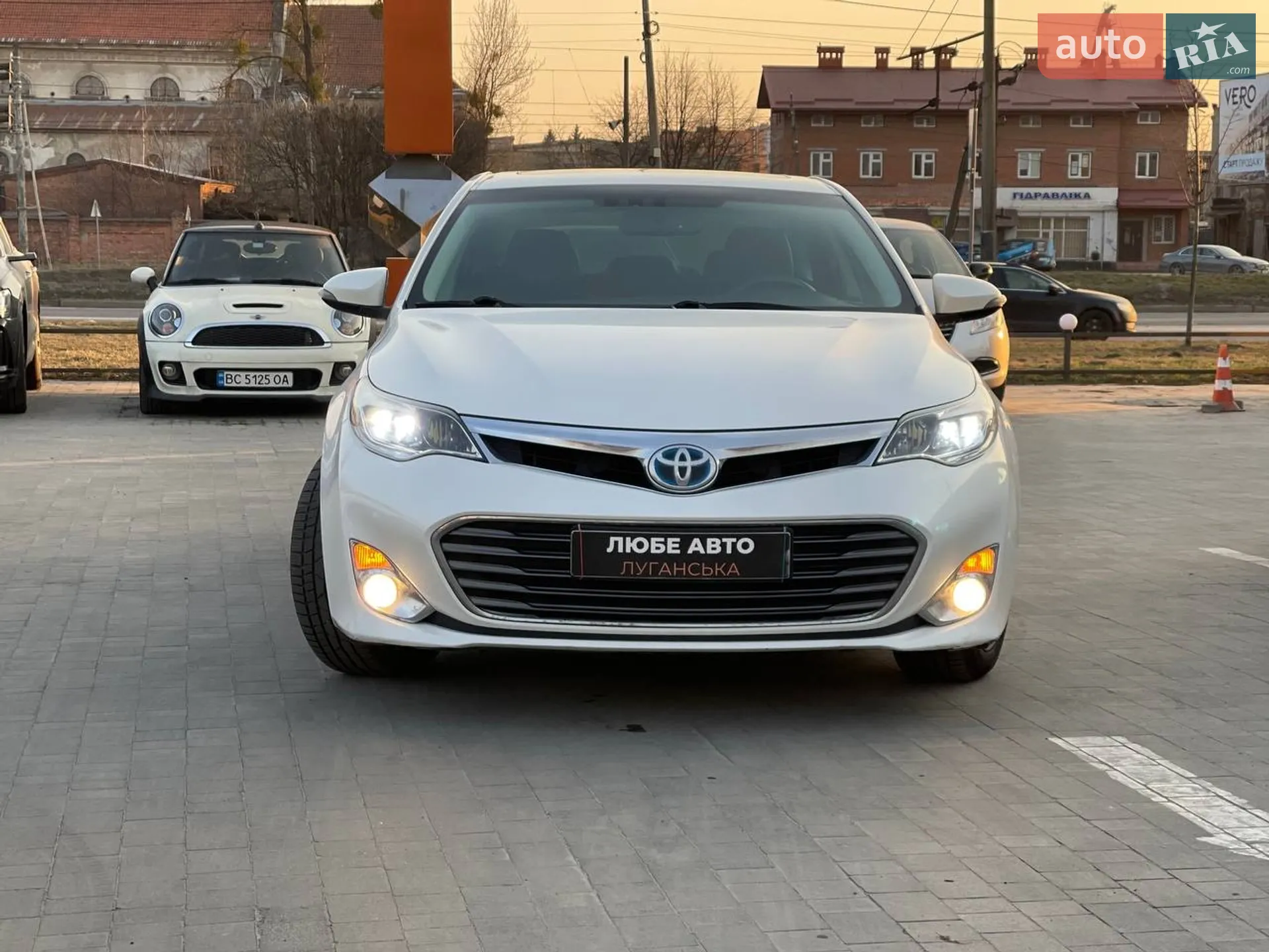 2014 Toyota Avalon - мініатюра 2