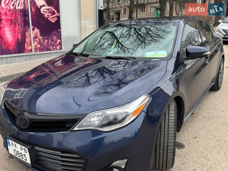 Седан Toyota Avalon 2014 в Харькове