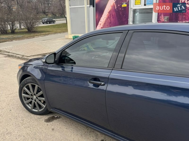 Седан Toyota Avalon 2014 в Харькове