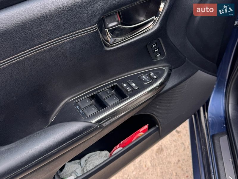 Седан Toyota Avalon 2014 в Харькове