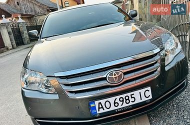 Седан Toyota Avalon 2007 в Грушево