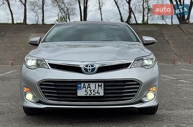 Седан Toyota Avalon 2013 в Києві