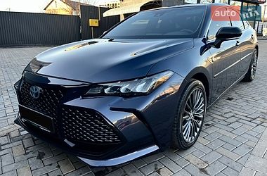 Седан Toyota Avalon 2018 в Вінниці
