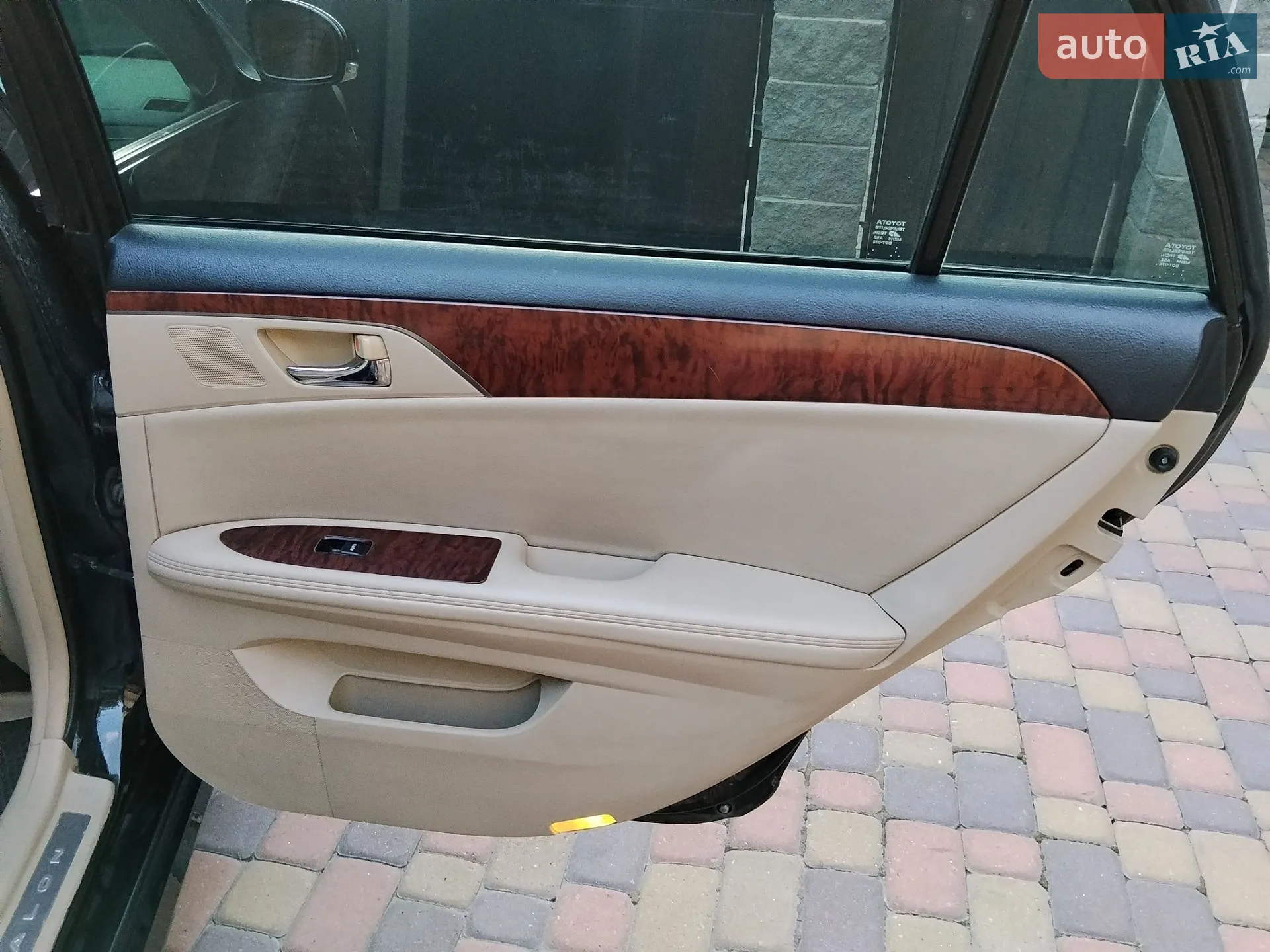 2011 Toyota Avalon - мініатюра 11