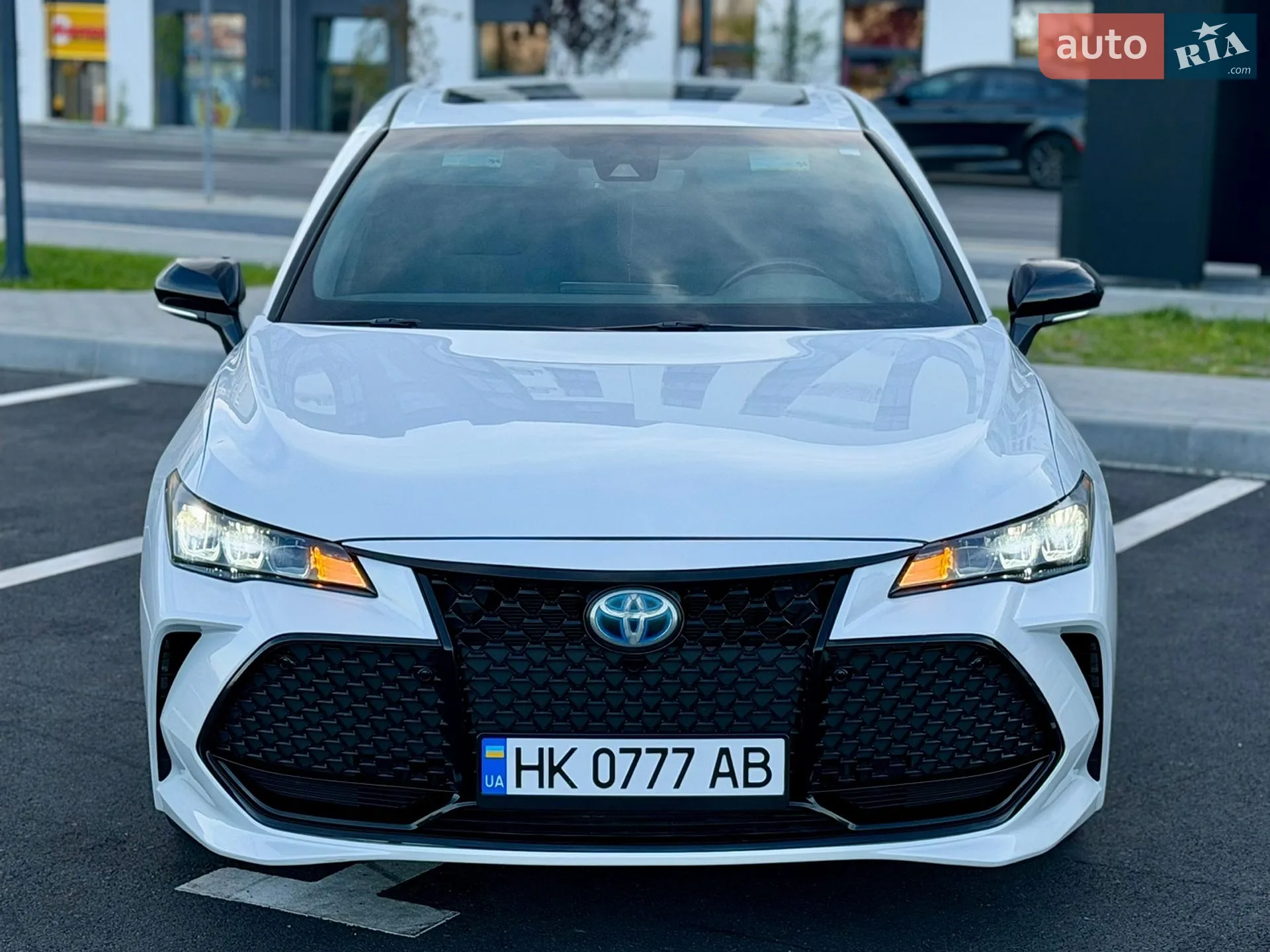 2019 Toyota Avalon - мініатюра 2