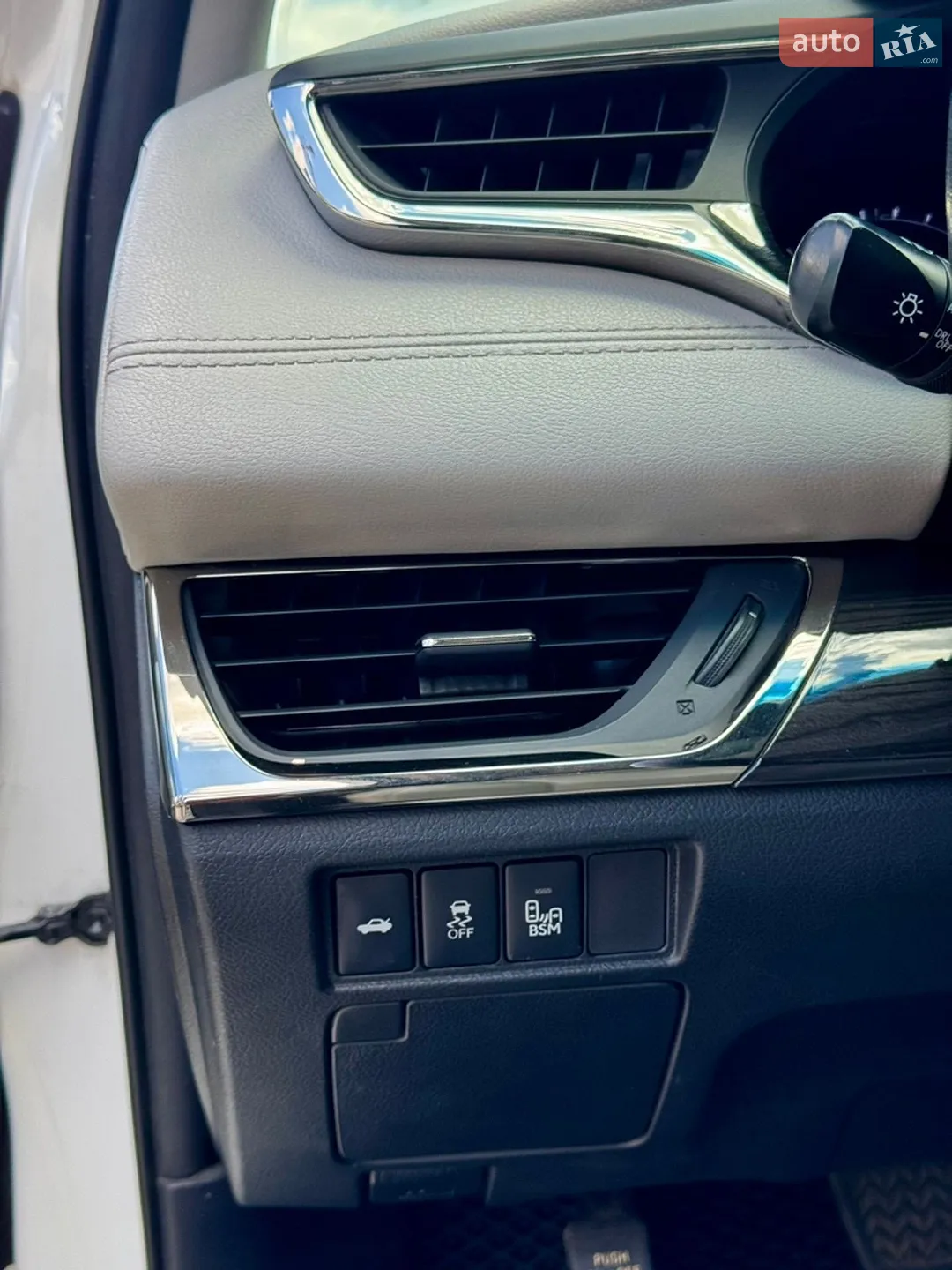 2013 Toyota Avalon - мініатюра 33