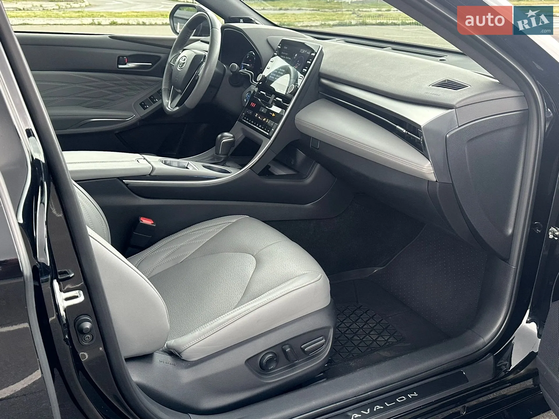 2021 Toyota Avalon - мініатюра 19