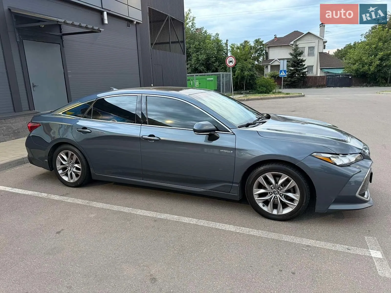 2019 Toyota Avalon - мініатюра 3