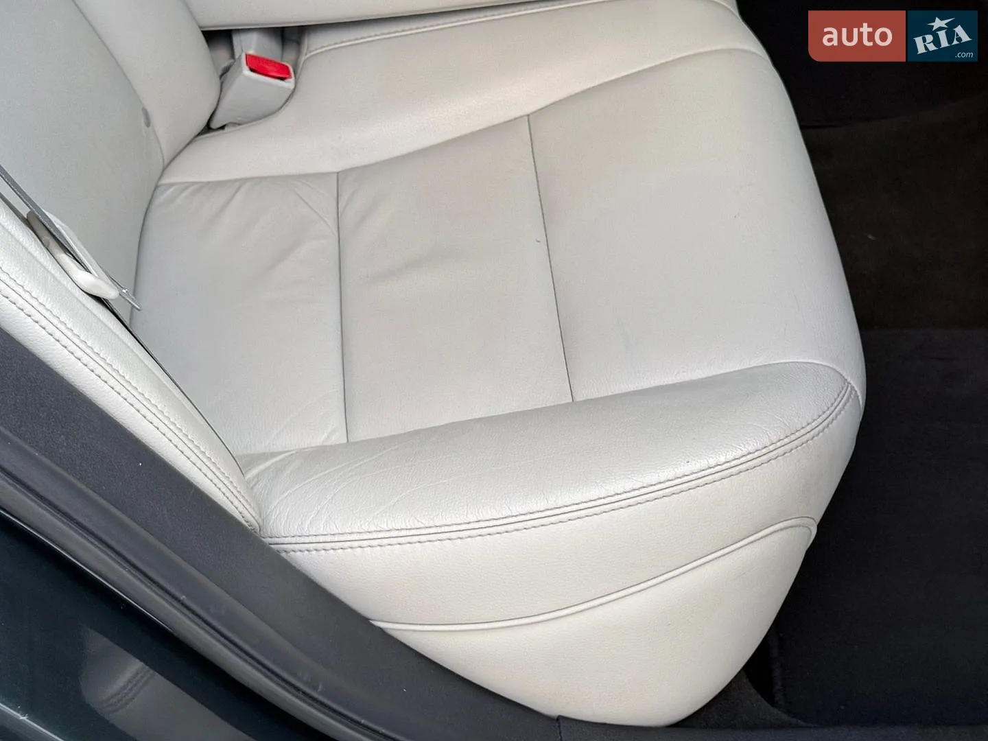 2016 Toyota Avalon - мініатюра 56