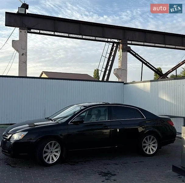 Toyota Avalon