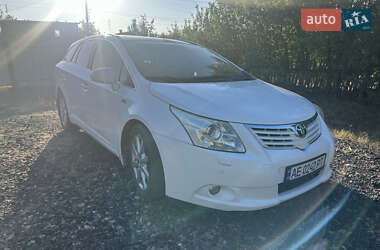 Минивэн Toyota Avensis Verso 2011 в Верхнеднепровске
