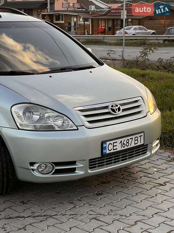 Минивэн Toyota Avensis Verso 2002 в Черновцах фото 5 Минивэн Toyota Avensis Verso 2002 в Черновцах