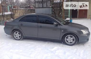 Седан Toyota Avensis 2003 в Ананьеве