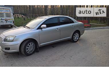 Седан Toyota Avensis 2008 в Тернополе