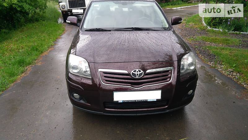 Toyota Avensis 2007 року
