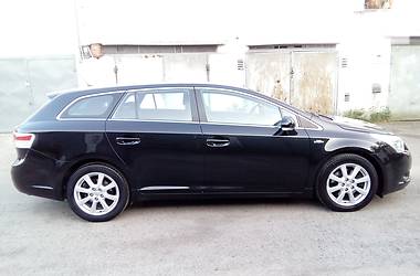 Универсал Toyota Avensis 2011 в Львове