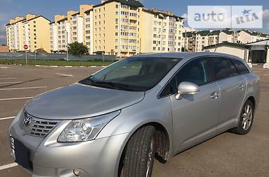 Універсал Toyota Avensis 2010 в 