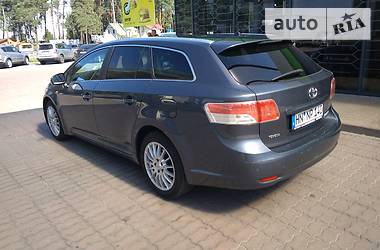 Универсал Toyota Avensis 2009 в Львове