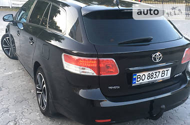 Универсал Toyota Avensis 2009 в Тернополе