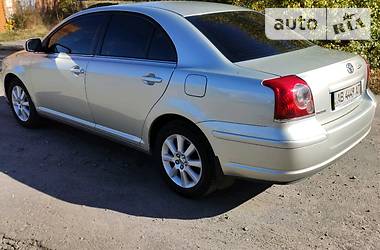 Седан Toyota Avensis 2008 в Казатине