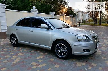 Седан Toyota Avensis 2007 в Одесі