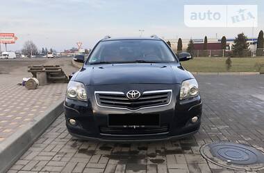 Универсал Toyota Avensis 2008 в Киеве