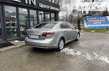 Седан Toyota Avensis 2011 в 