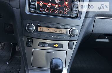 Універсал Toyota Avensis 2010 в 