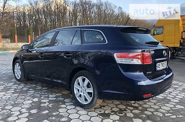 Універсал Toyota Avensis 2010 в 