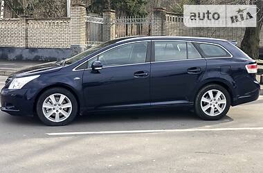 Універсал Toyota Avensis 2010 в Вінниці