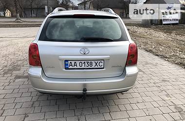 Універсал Toyota Avensis 2004 в 